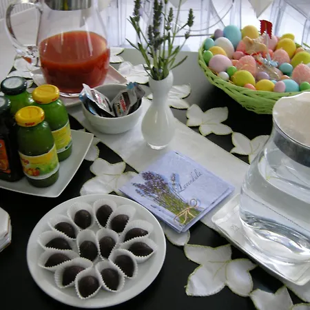 Bed & Breakfast La Piccola