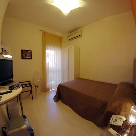 La Piccola Bed & Breakfast