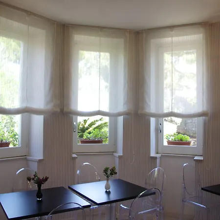 La Piccola Bed & Breakfast