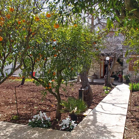 La Piccola Bed & Breakfast