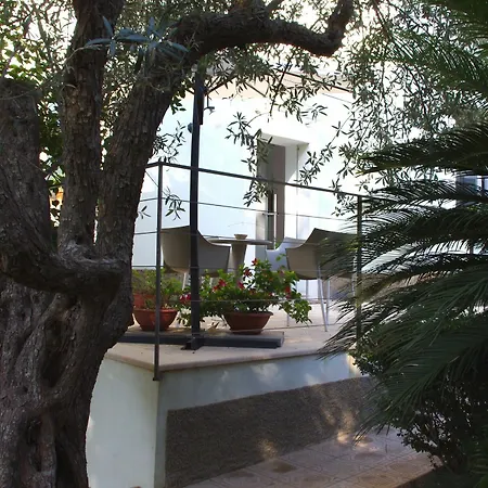 Bed & Breakfast La Piccola